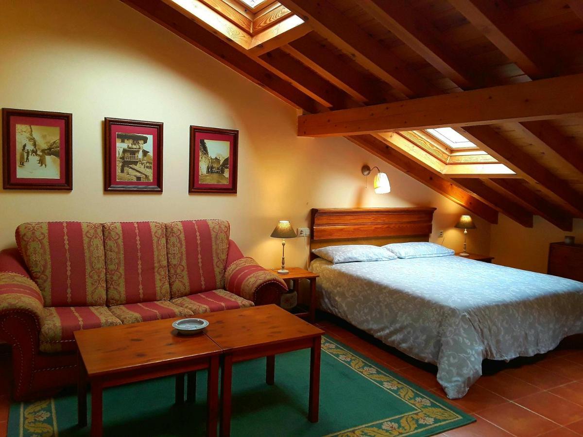 La Fragua De La Vega Estudios Extérieur photo